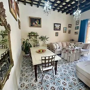  Apartamento Gatu Casa Lola , 